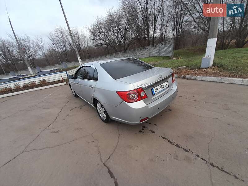 Седан Chevrolet Epica 2006 в Запоріжжі