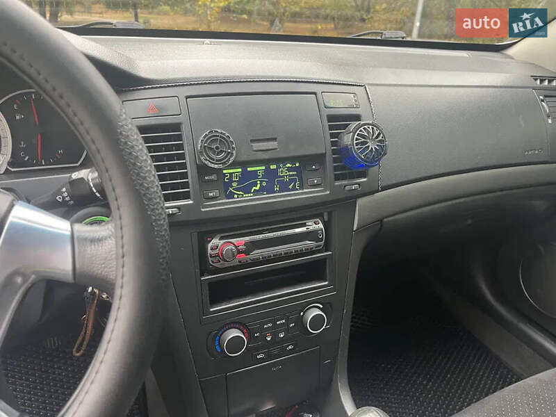 Седан Chevrolet Epica 2007 в Сумах