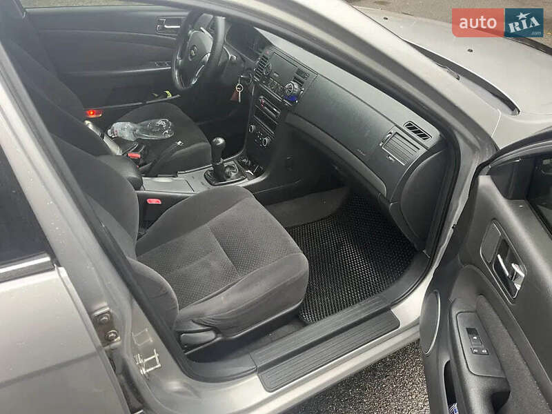 Седан Chevrolet Epica 2007 в Сумах