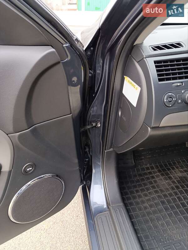 Седан Chevrolet Epica 2009 в Борисполе