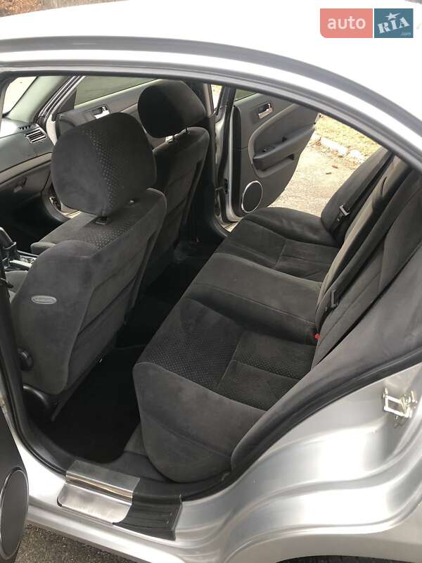 Седан Chevrolet Epica 2007 в Фастові