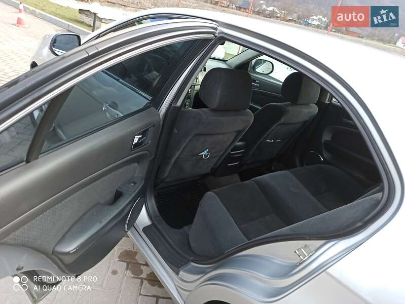 Седан Chevrolet Epica 2009 в Вижнице