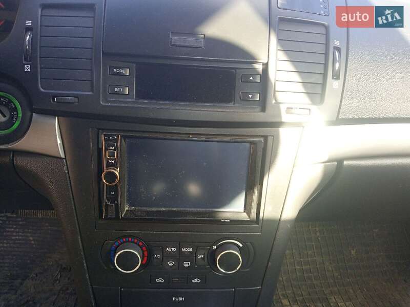 Седан Chevrolet Epica 2008 в Косове