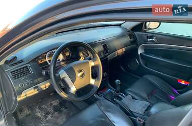 Седан Chevrolet Epica 2006 в 