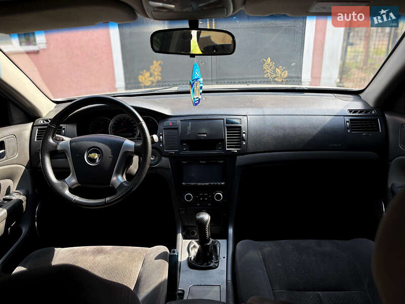 Седан Chevrolet Epica 2007 в Черновцах