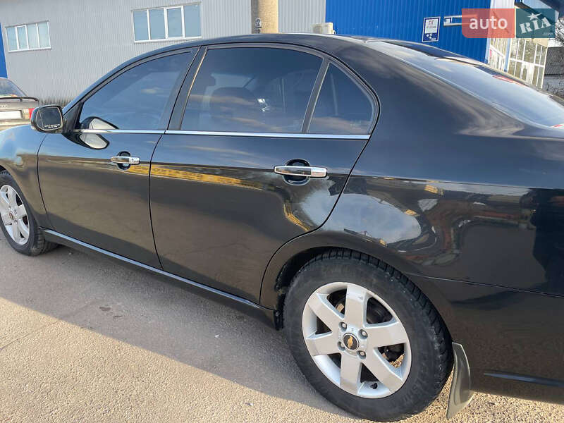 Седан Chevrolet Epica 2007 в Житомире