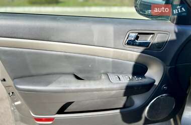 Седан Chevrolet Epica 2007 в 