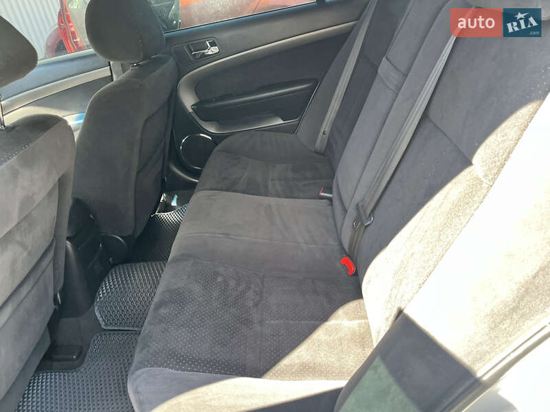 Седан Chevrolet Epica 2011 в Києві