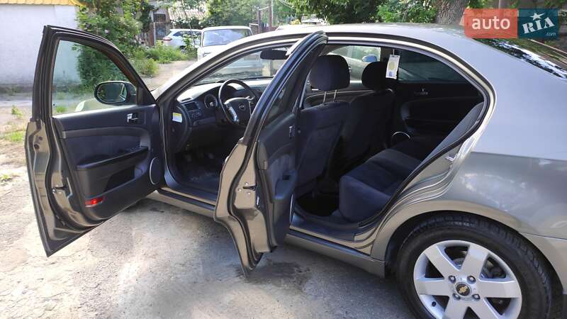 Седан Chevrolet Epica 2008 в Вознесенске