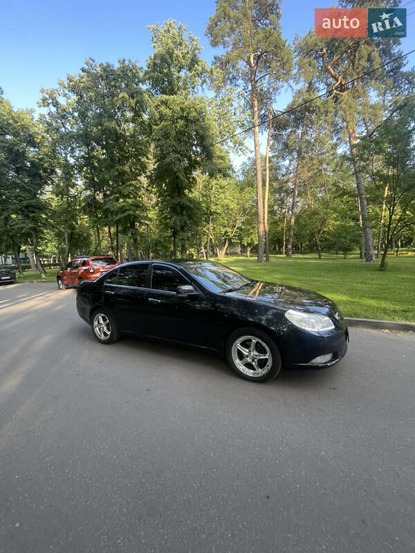 Седан Chevrolet Epica 2009 в Киеве