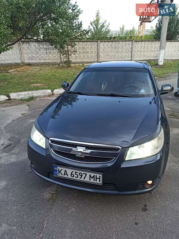 Седан Chevrolet Epica 2006 в Києві