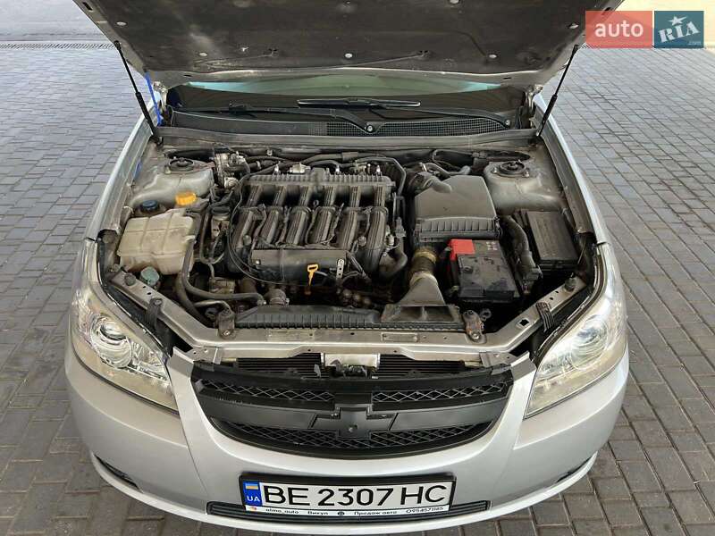 Седан Chevrolet Epica 2007 в Николаеве
