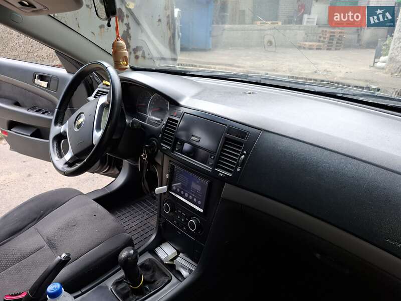 Седан Chevrolet Epica 2008 в Києві