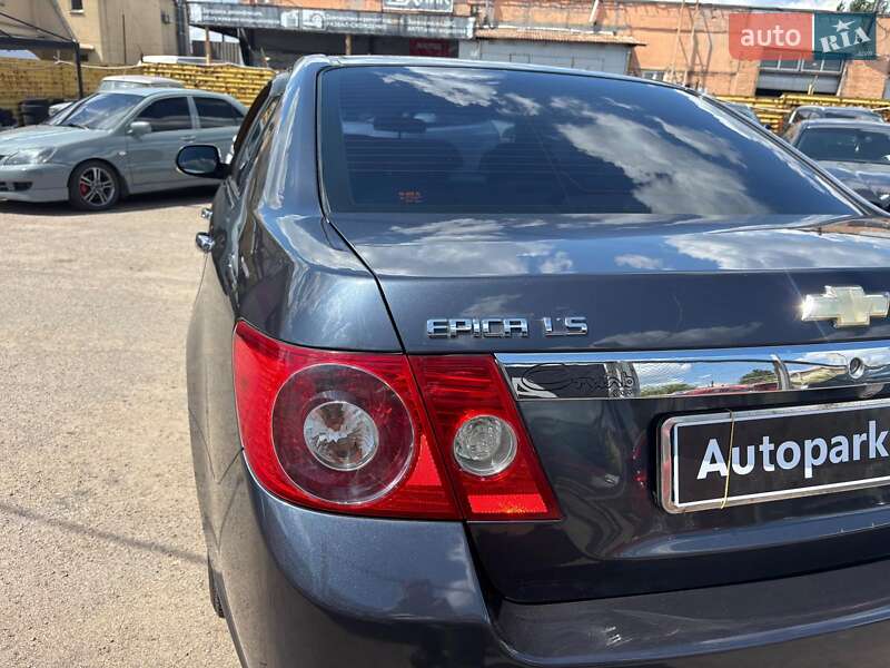 Седан Chevrolet Epica 2008 в Запорожье