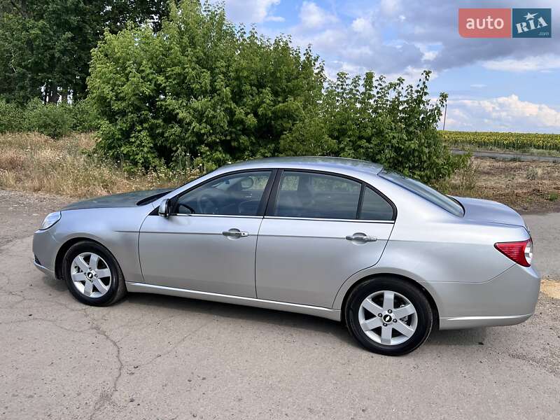 Седан Chevrolet Epica 2007 в Умані