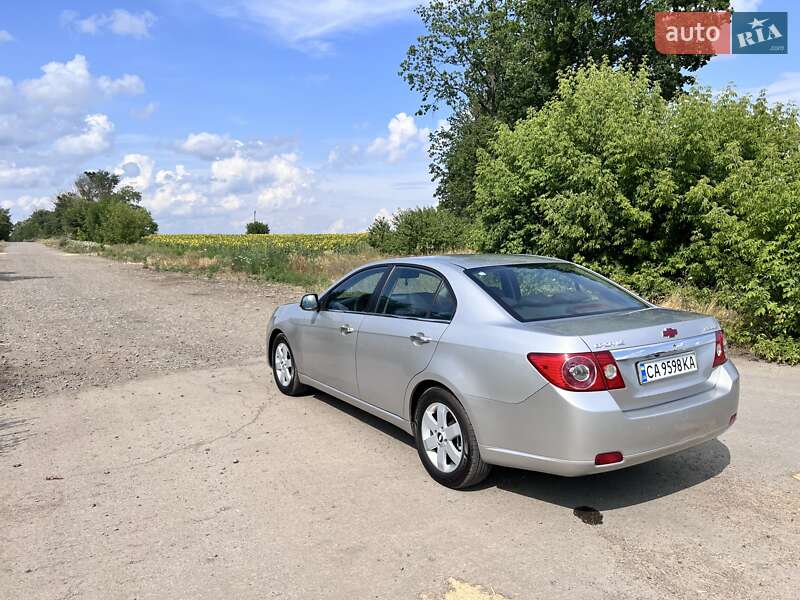 Седан Chevrolet Epica 2007 в Умані