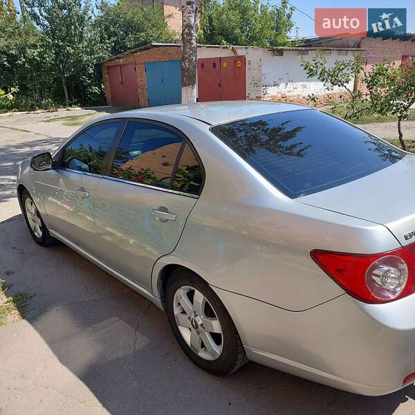 Седан Chevrolet Epica 2007 в Глобине