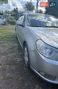 Седан Chevrolet Epica 2008 в Чернігові