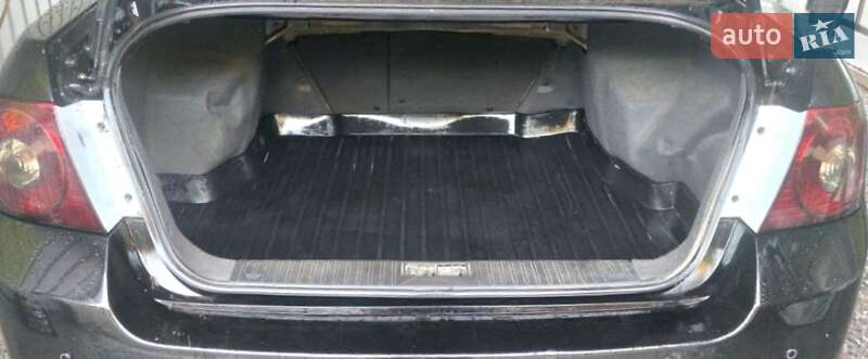 Седан Chevrolet Epica 2007 в Киеве
