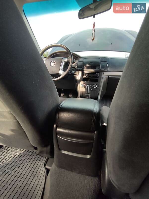 Седан Chevrolet Epica 2008 в Чернівцях