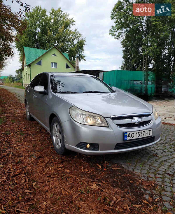 Седан Chevrolet Epica 2008 в Тячеві