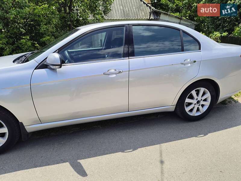 Седан Chevrolet Epica 2008 в Полтаві