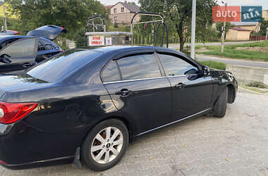 Седан Chevrolet Epica 2009 в Львові