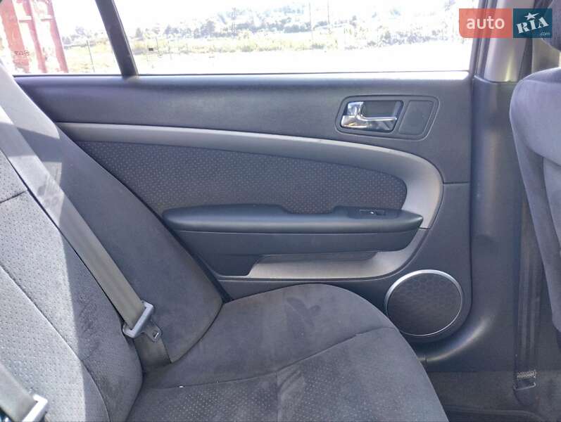 Седан Chevrolet Epica 2008 в Ровно