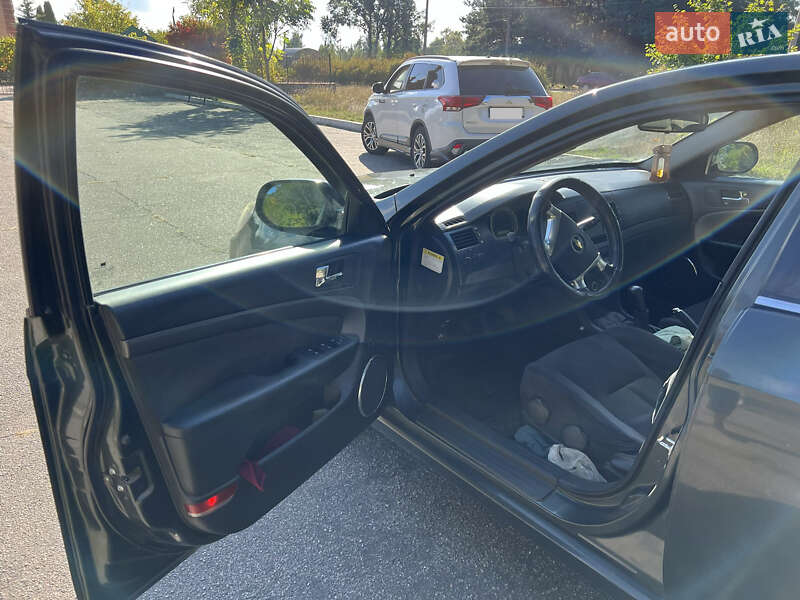 Седан Chevrolet Epica 2009 в Бобринці