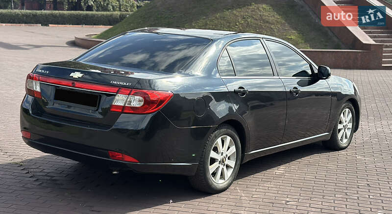 Седан Chevrolet Epica 2008 в Днепре