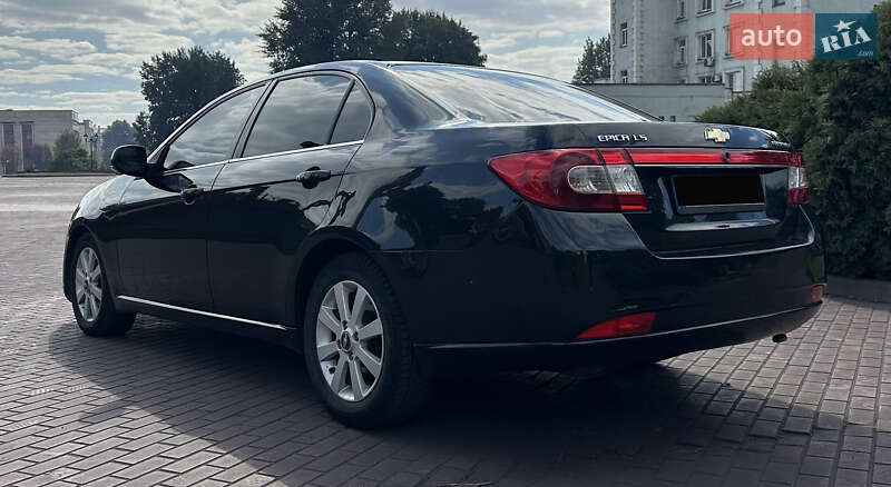 Седан Chevrolet Epica 2008 в Днепре