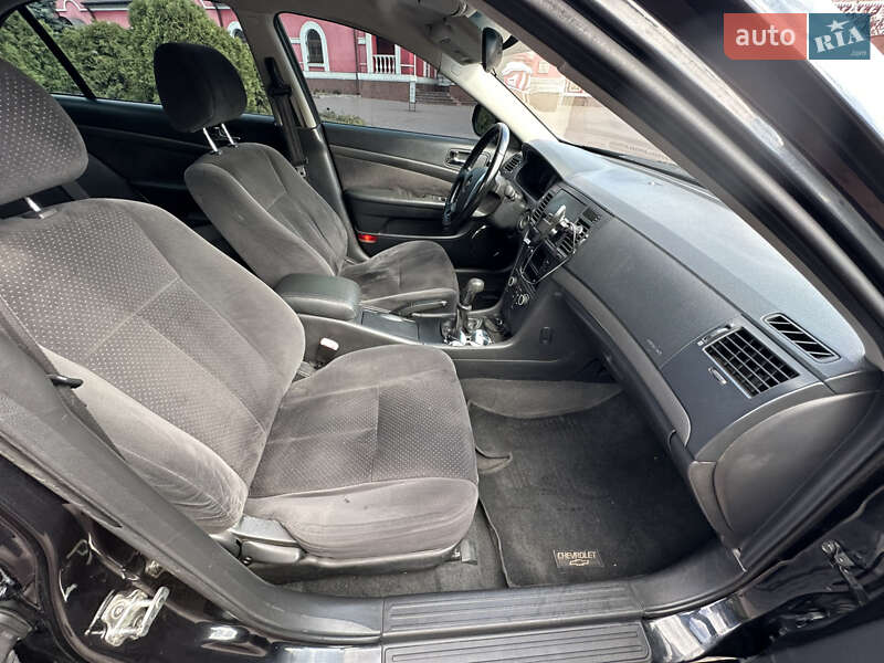 Седан Chevrolet Epica 2008 в Днепре