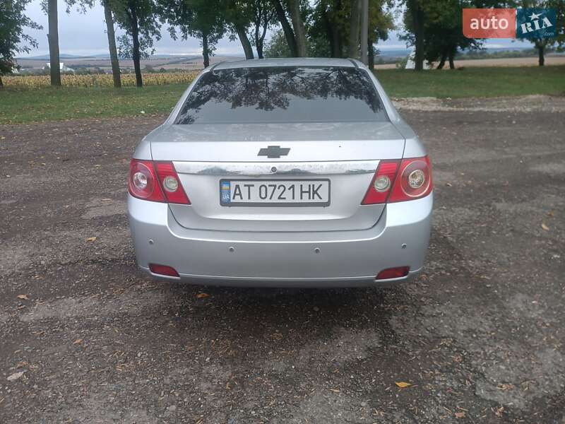 Седан Chevrolet Epica 2008 в Чернівцях