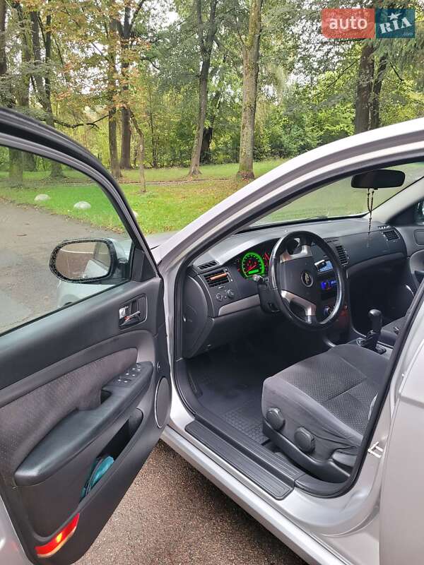 Седан Chevrolet Epica 2008 в Калуше фото 10 Седан Chevrolet Epica 2008 в Калуше