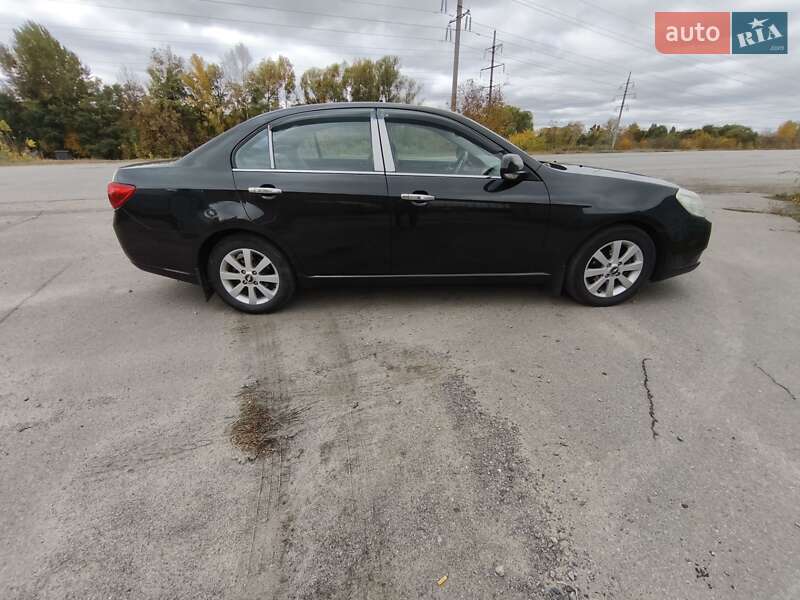 Седан Chevrolet Epica 2008 в Полтаве