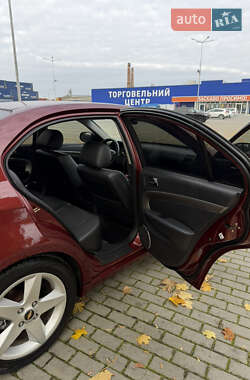 Седан Chevrolet Epica 2006 в 