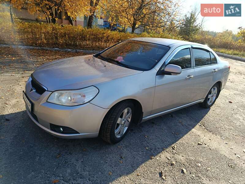 Седан Chevrolet Epica 2008 в Киеве