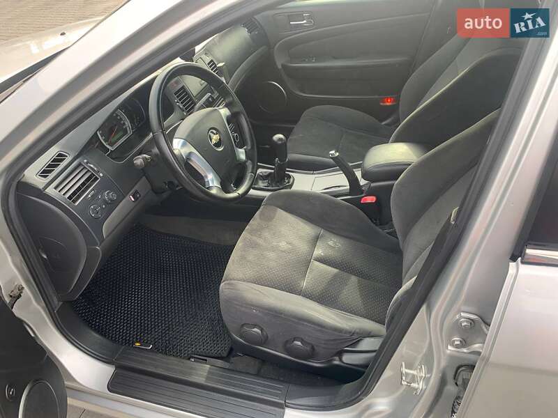 Седан Chevrolet Epica 2007 в Киеве