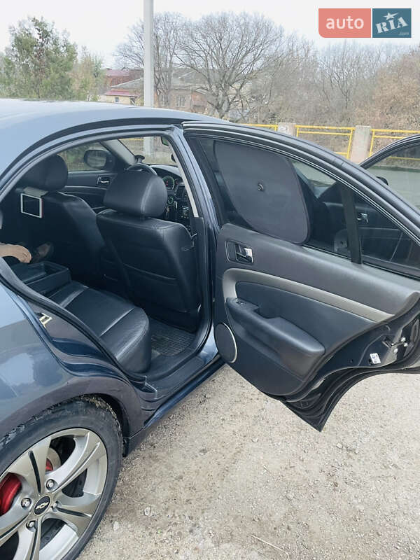 Седан Chevrolet Epica 2006 в Кропивницком