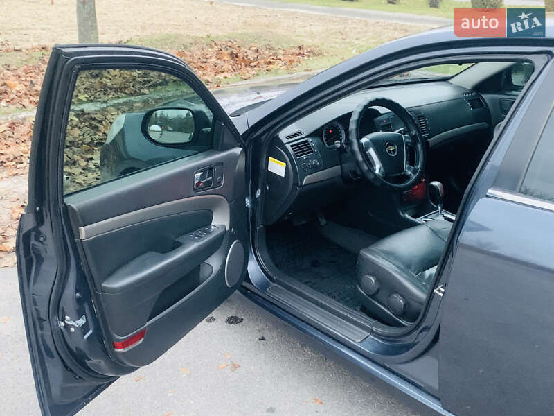 Седан Chevrolet Epica 2008 в Горишних Плавнях