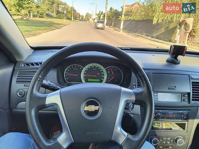 Седан Chevrolet Epica 2008 в Житомире