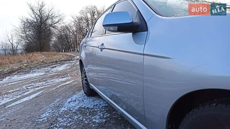 Седан Chevrolet Epica 2008 в Богуславе