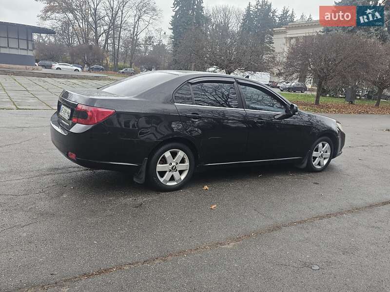 Седан Chevrolet Epica 2007 в Киеве фото 11 Седан Chevrolet Epica 2007 в Киеве