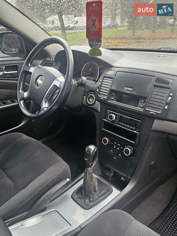 Седан Chevrolet Epica 2007 в Киеве фото 12 Седан Chevrolet Epica 2007 в Киеве