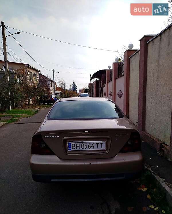 Седан Chevrolet Epica 2005 в Одессе