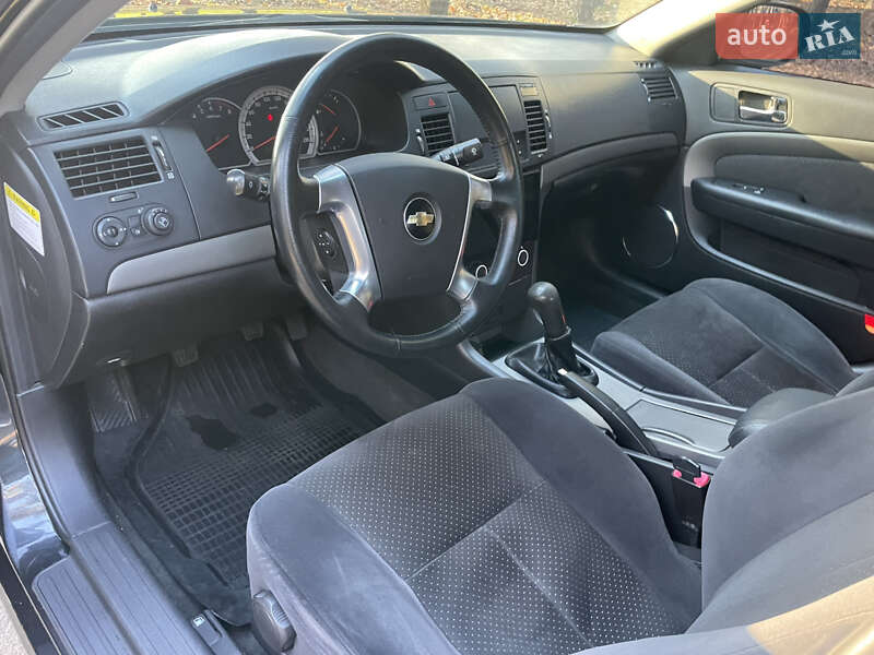 Седан Chevrolet Epica 2008 в Киеве фото 84 Седан Chevrolet Epica 2008 в Киеве