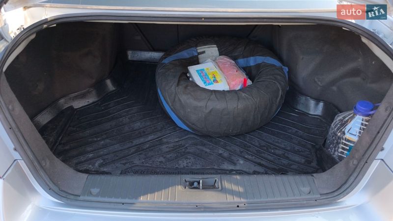 Седан Chevrolet Epica 2007 в Славутиче