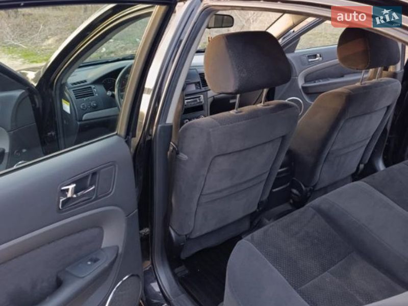 Седан Chevrolet Epica 2008 в Каменском