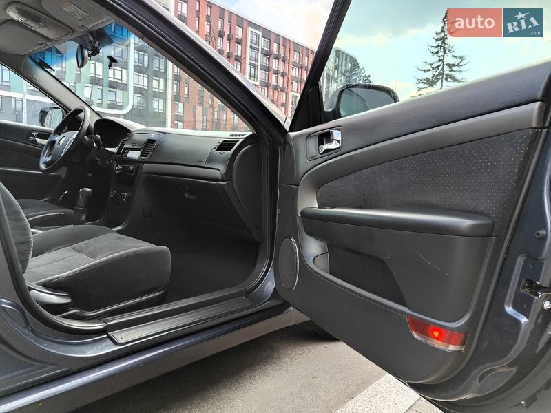 Седан Chevrolet Epica 2007 в Києві фото 45 Седан Chevrolet Epica 2007 в Києві