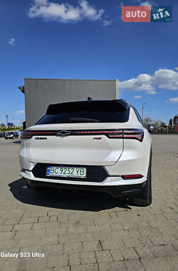 Внедорожник / Кроссовер Chevrolet Equinox EV 2024 в 